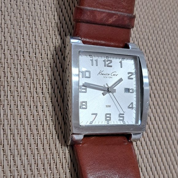 Kenneth Cole Watch - Picture 6 of 7